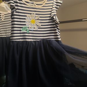 Girls daisy tulle skirt dress